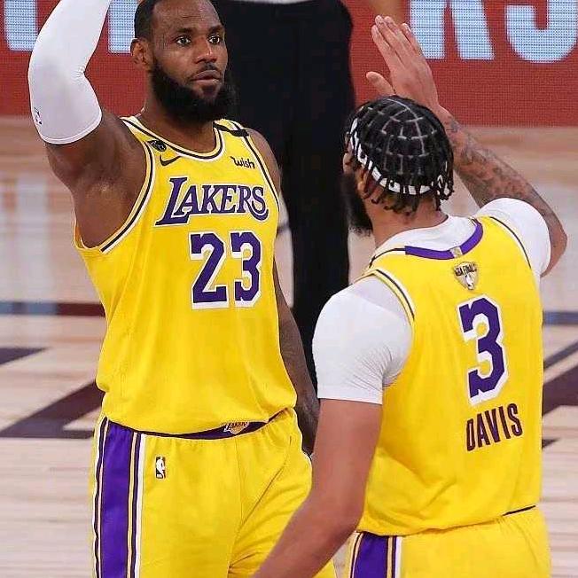 詹姆斯的小迷弟