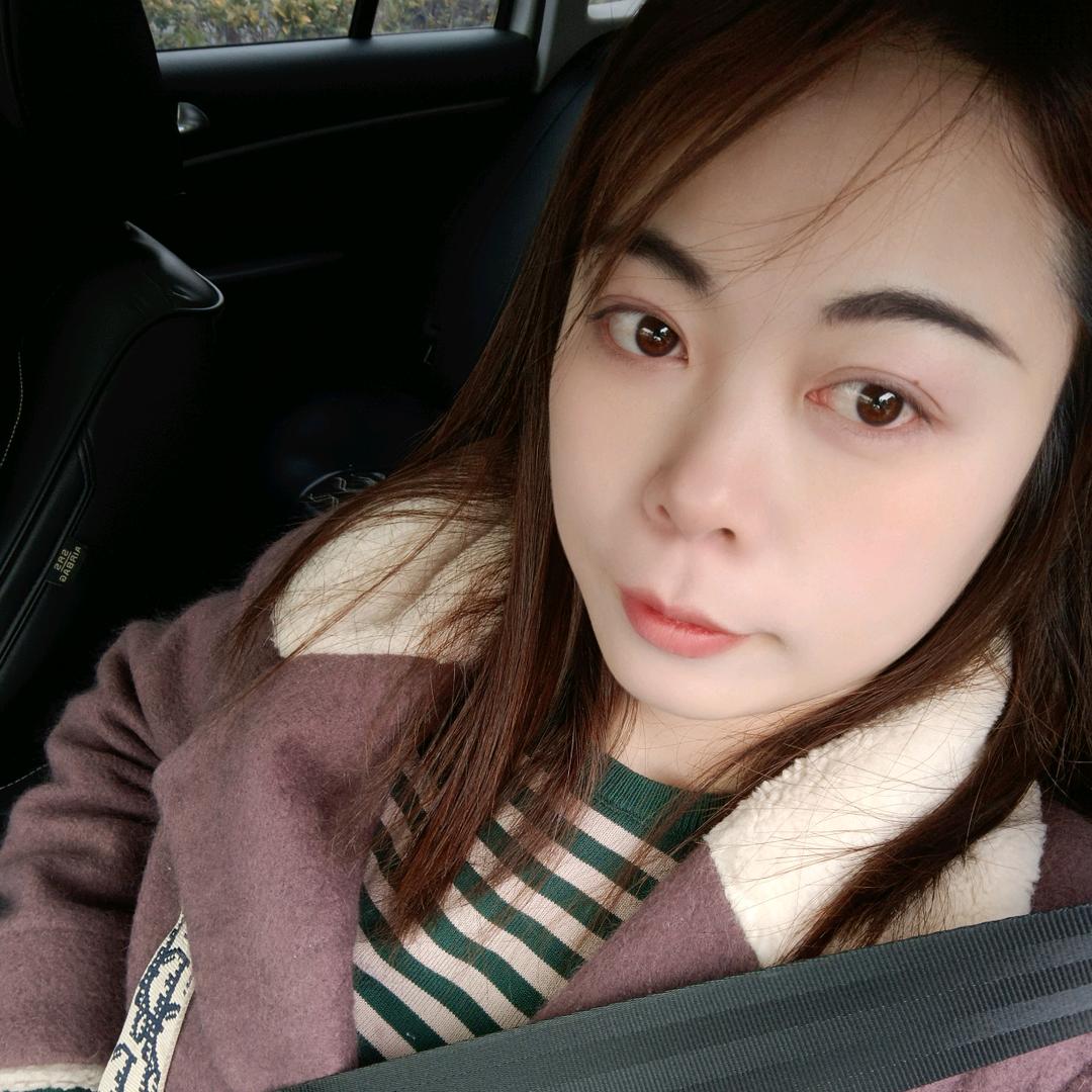 Tong和Xuan宝贝妈妈
