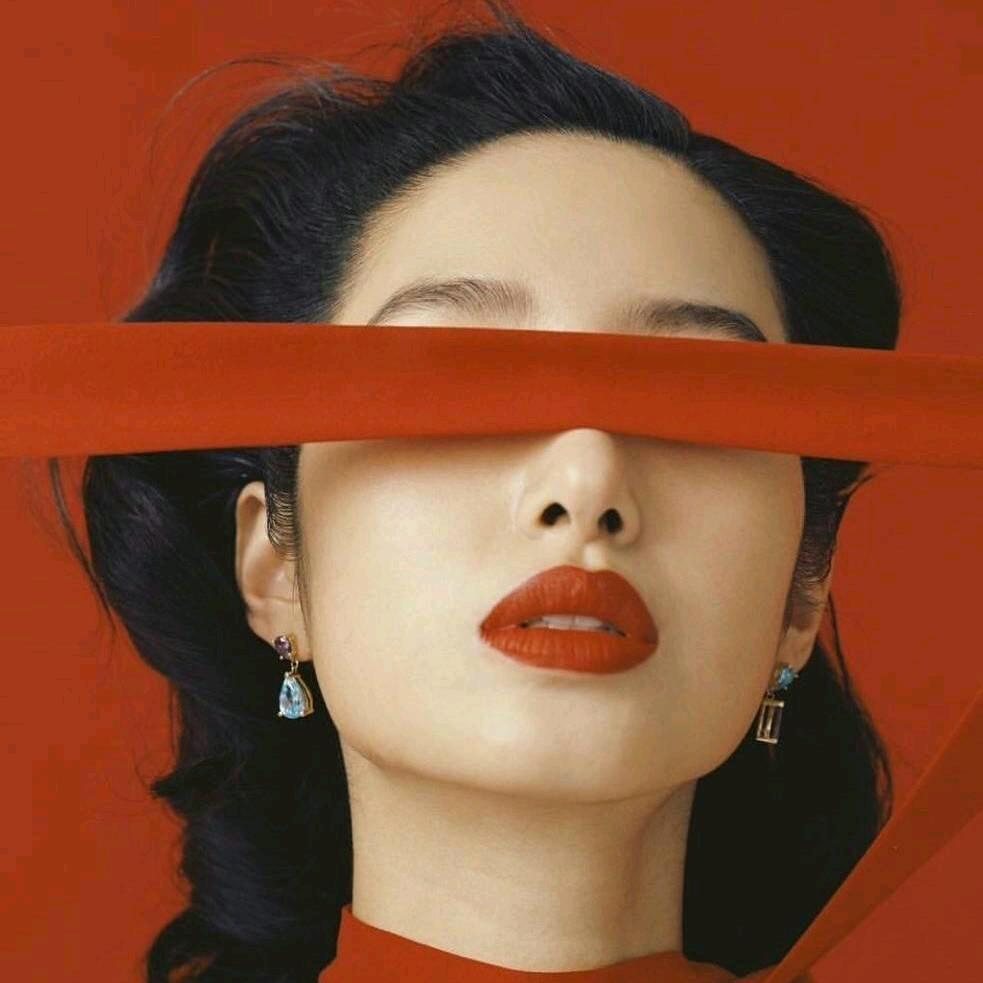 红星闪闪的赵姑娘