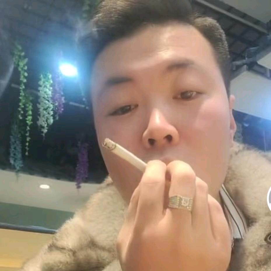 小路哥