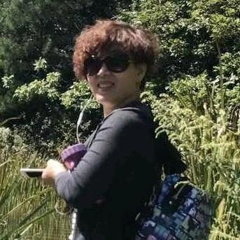 A三原县青花女装-周英