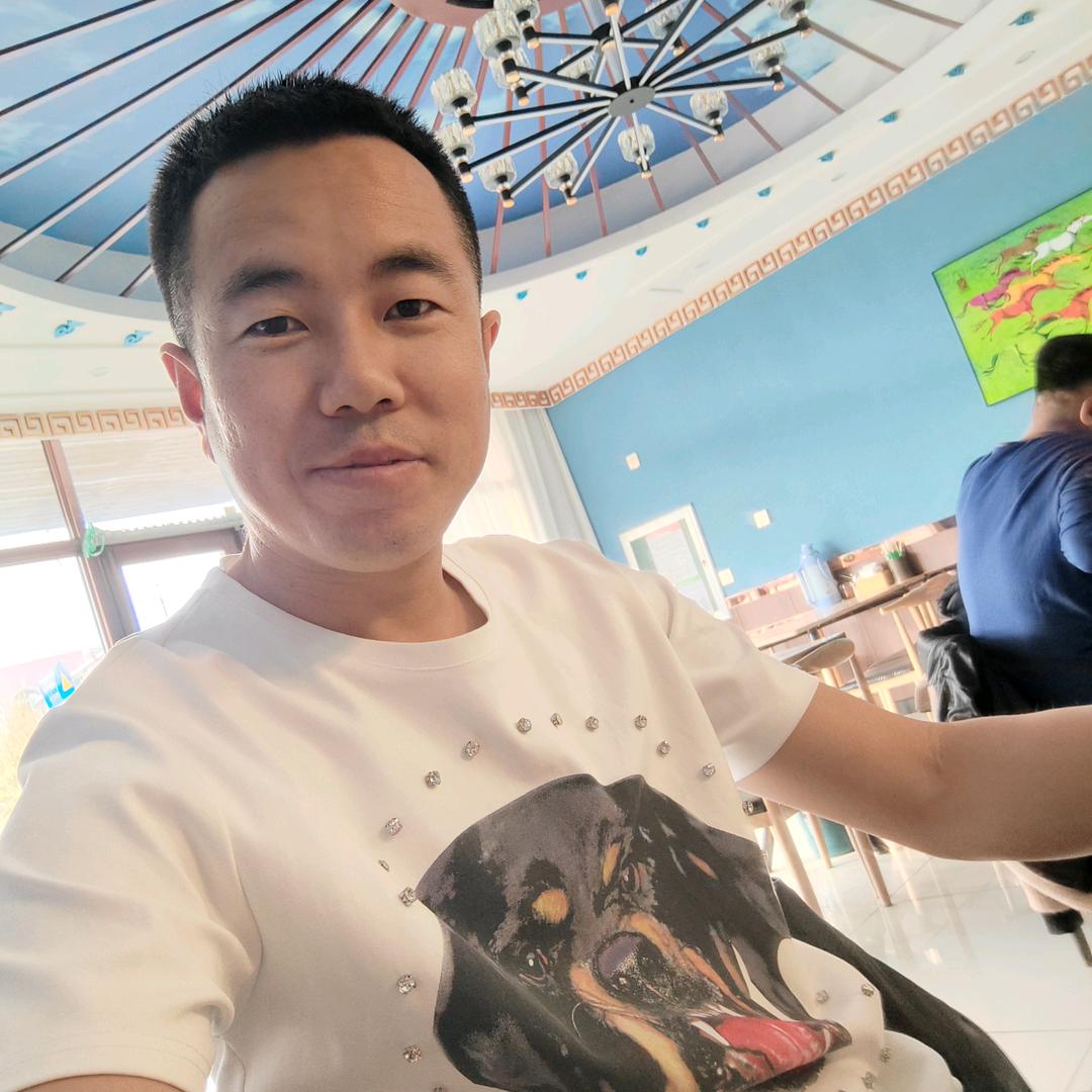 乌拉盖鼎尚桌球会所