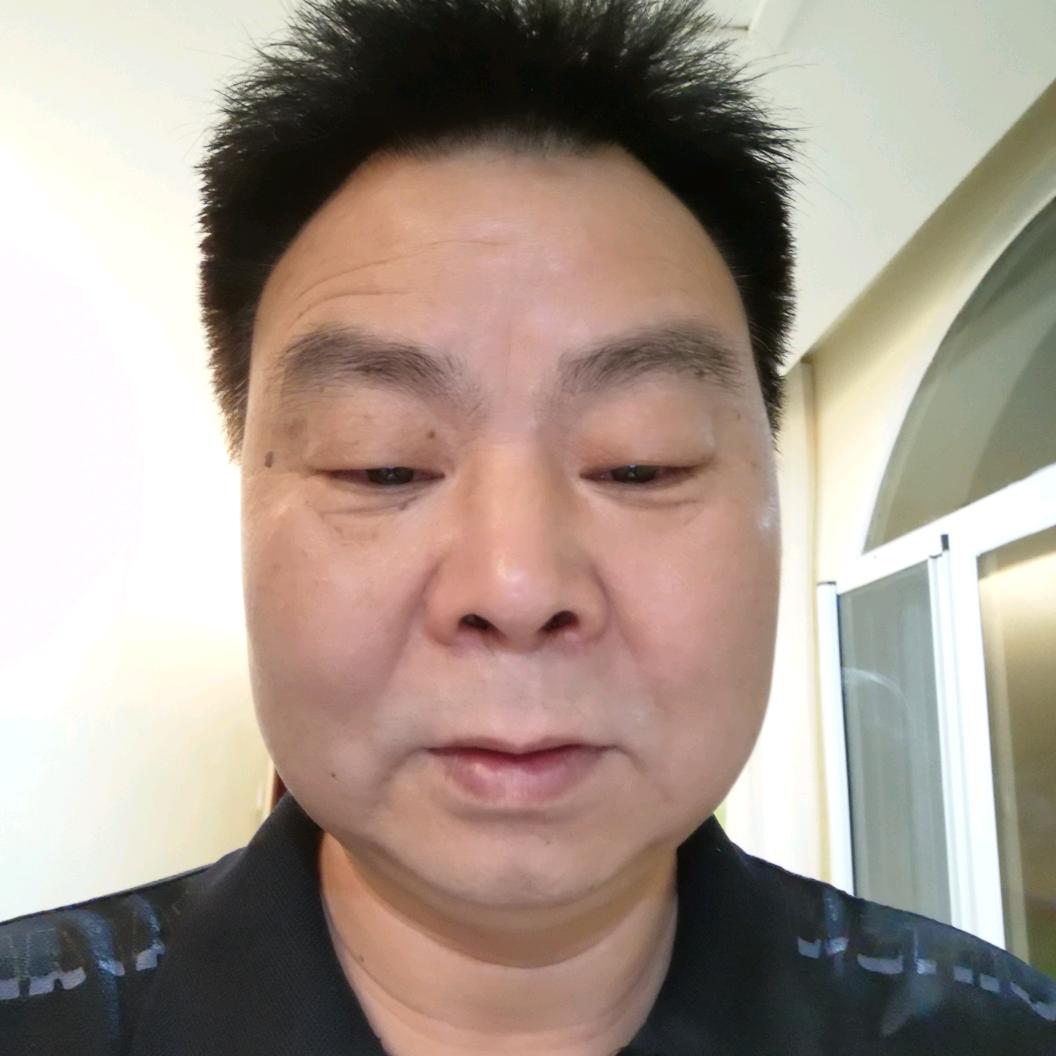 唐自德