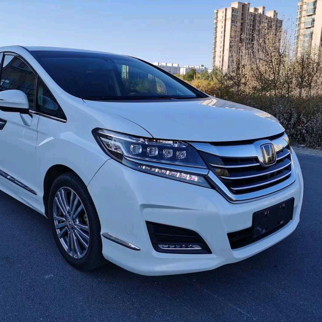 不煽情，怕矫情