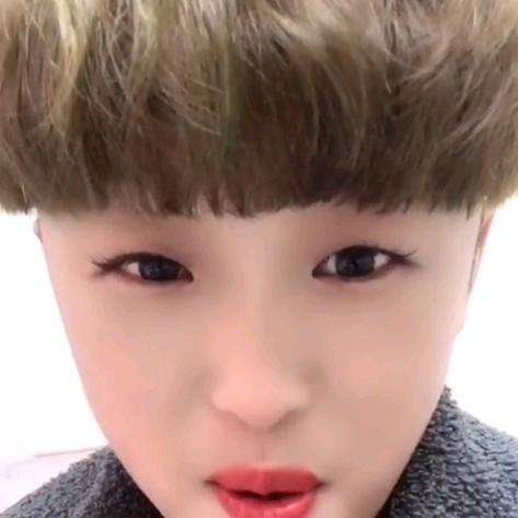 农村出来的小矮胖