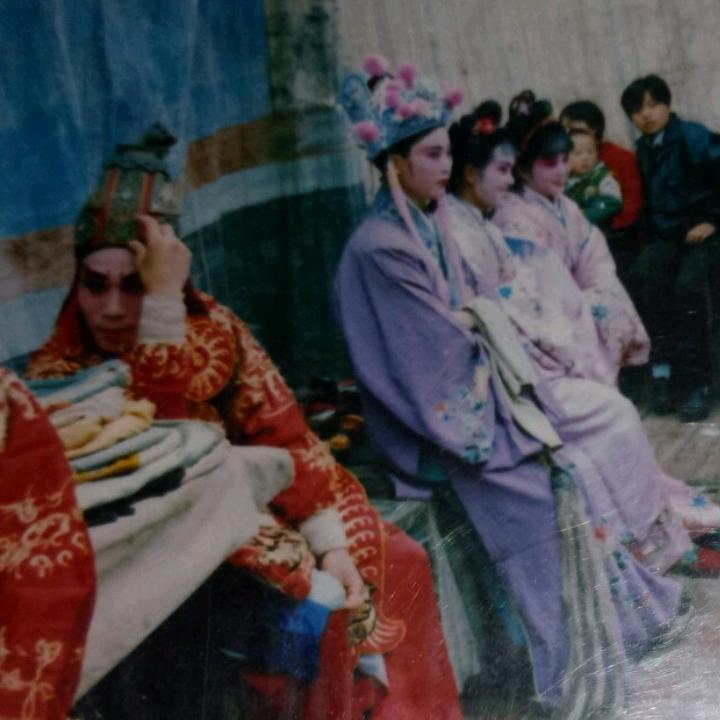 开开心心，欢欢乐乐