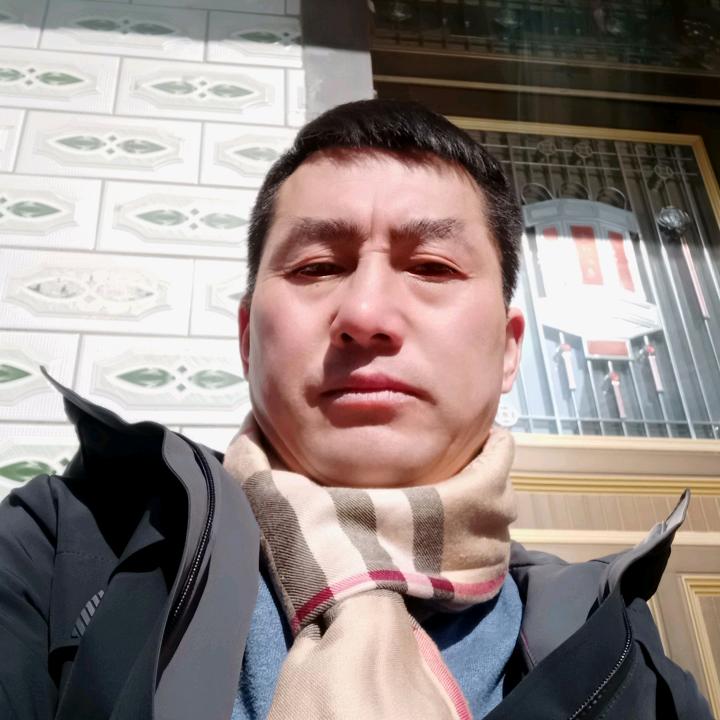 缘来饰你：华翔名妆！
