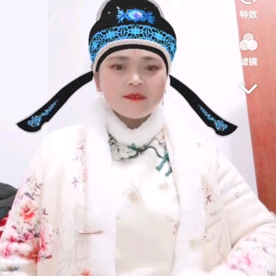 桂霞