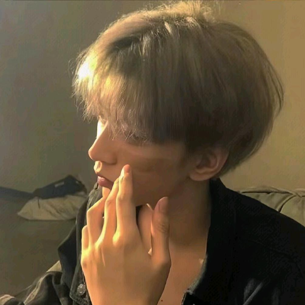 有志气的凹凸曼