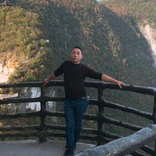 努力搞钱阿冬
