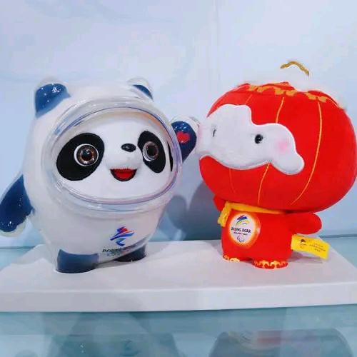 荆彦廷门窗胶木门锁