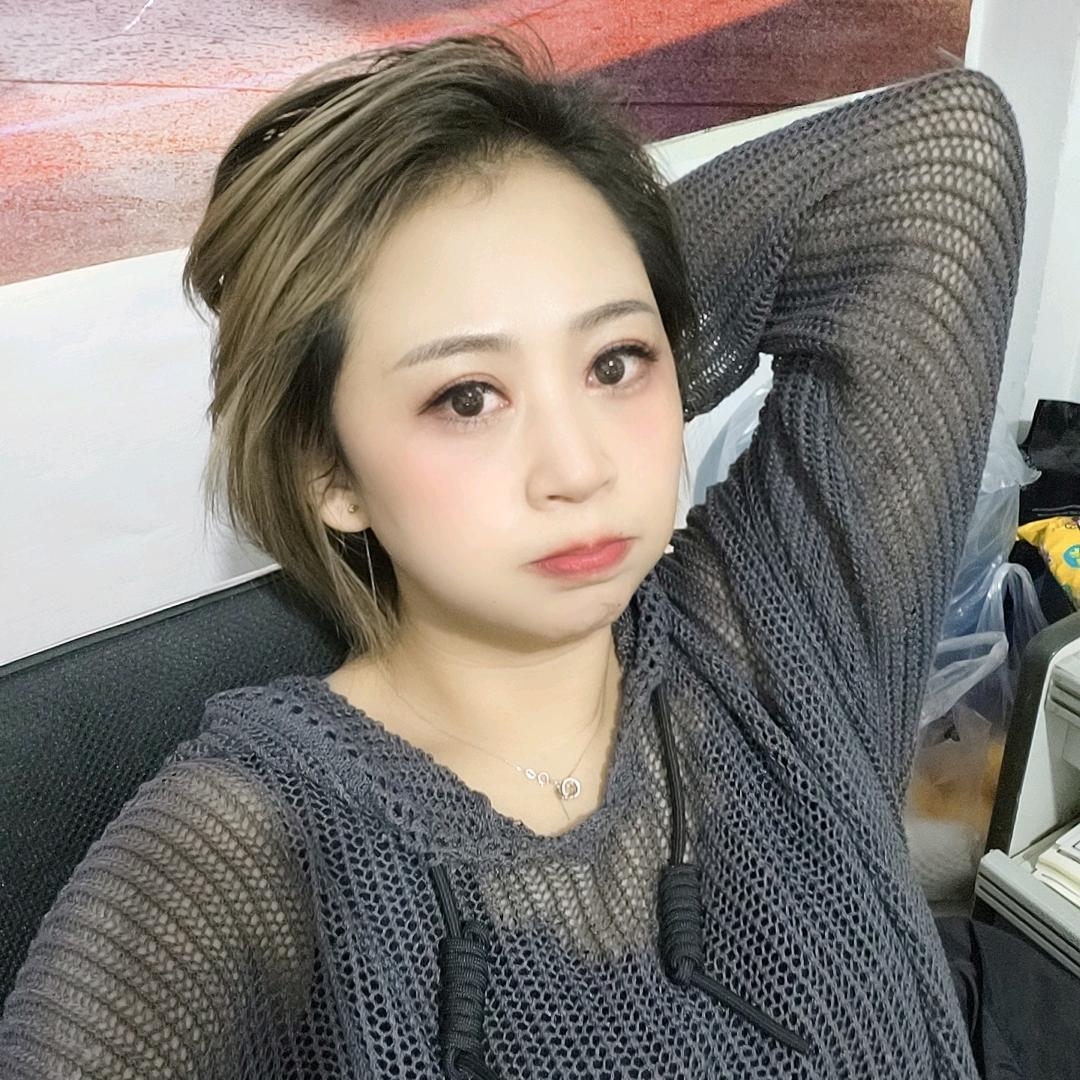 姣圣上☀
