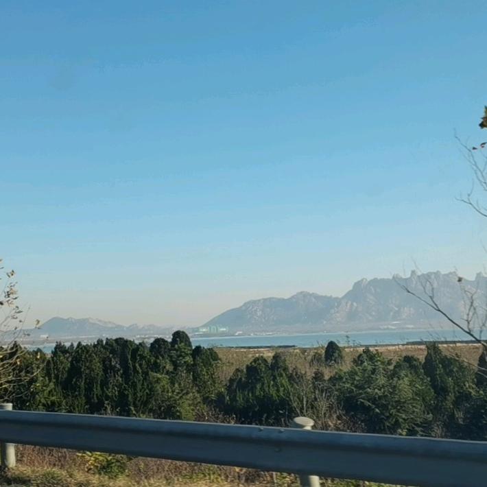 梁辰美景