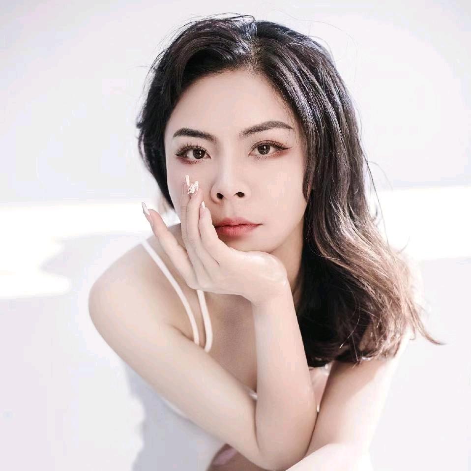 丹丹《爱唱歌》