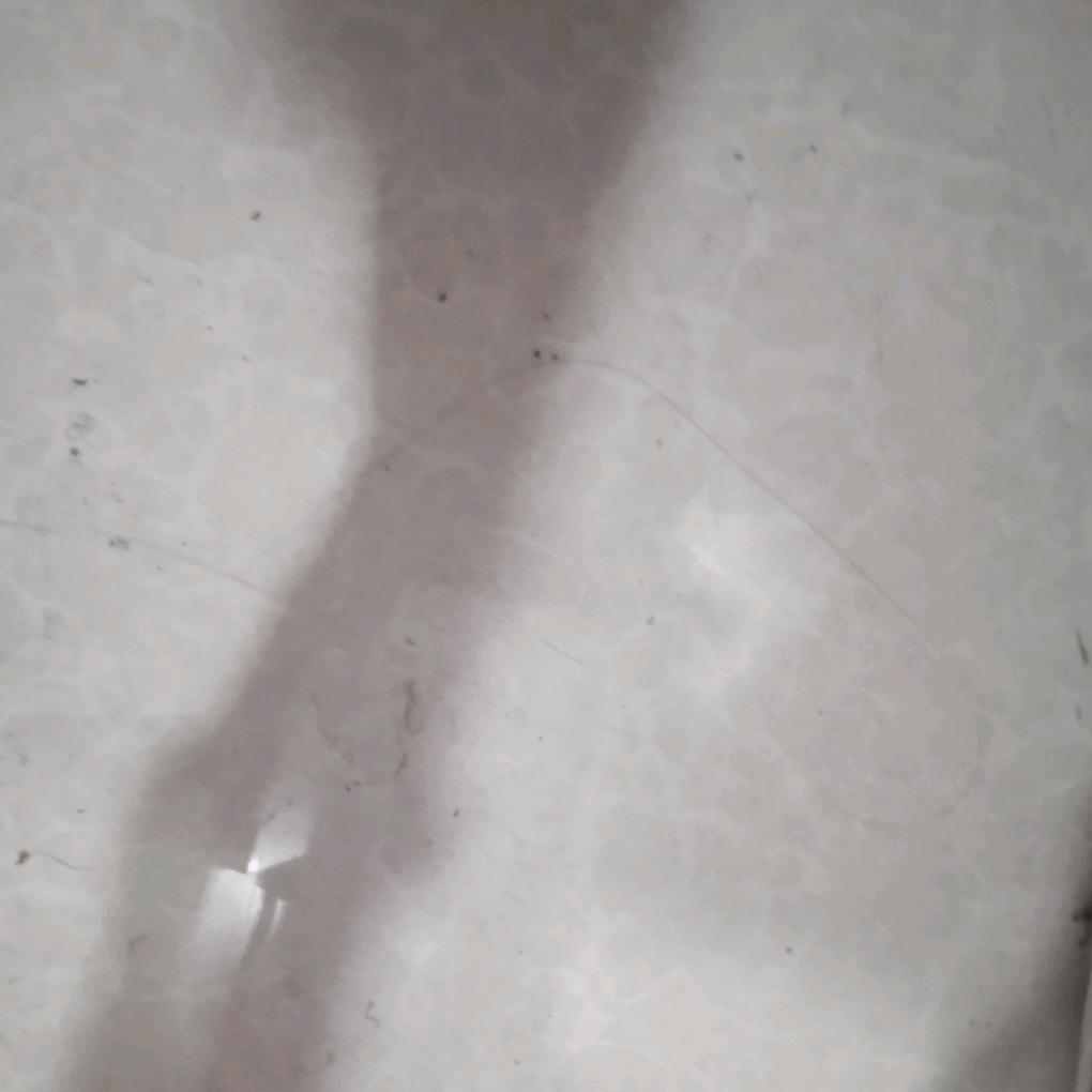 阴天。。