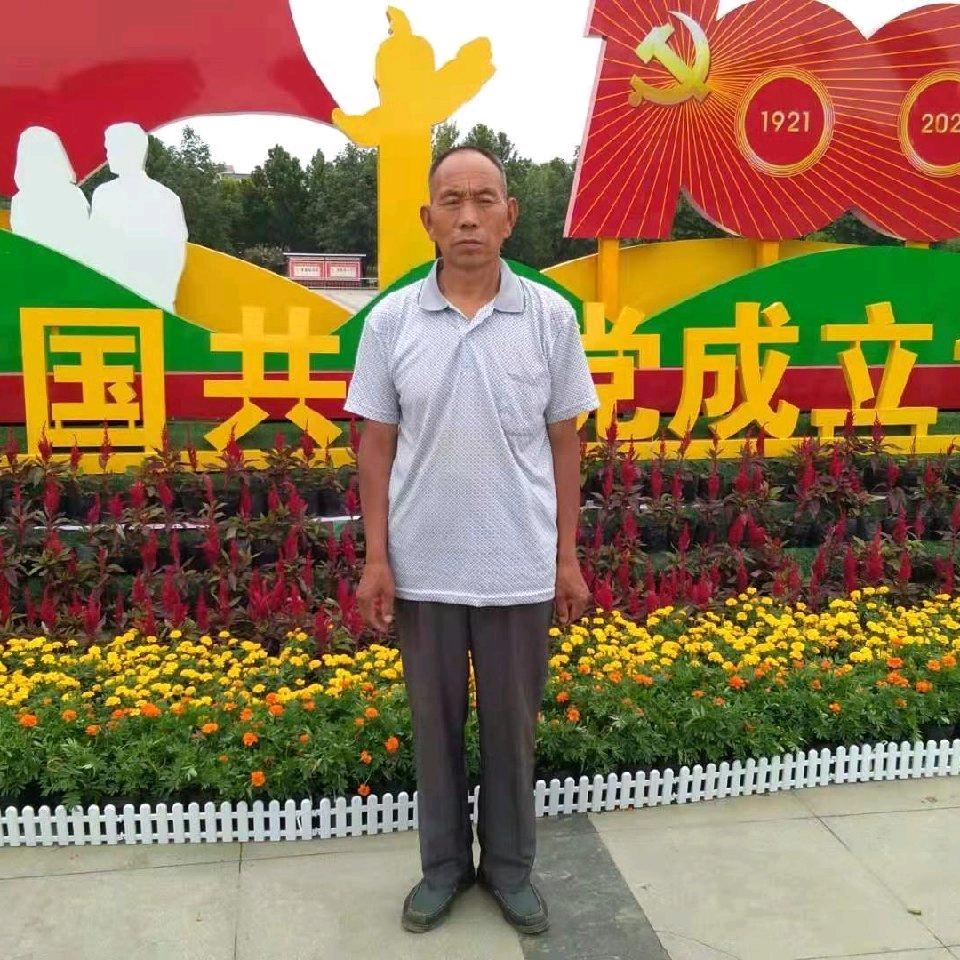 牢记使命