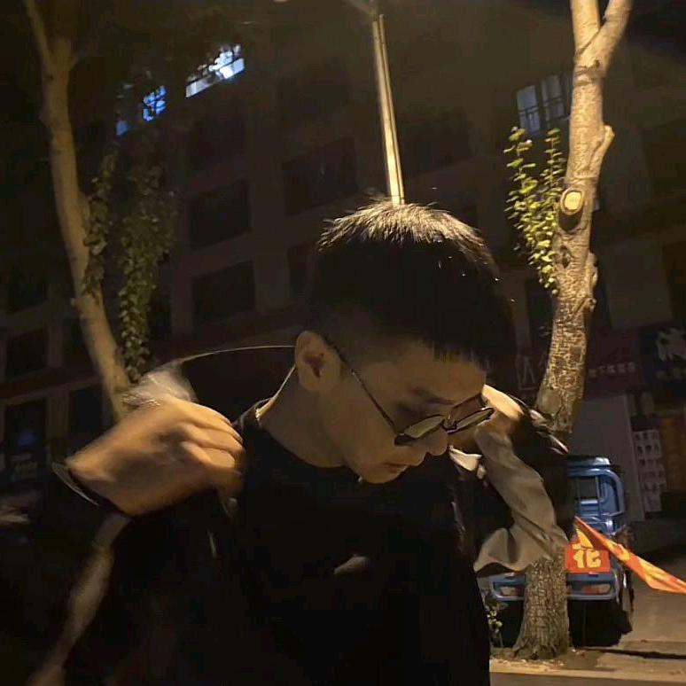 👽长沙做豪车租赁的小哥