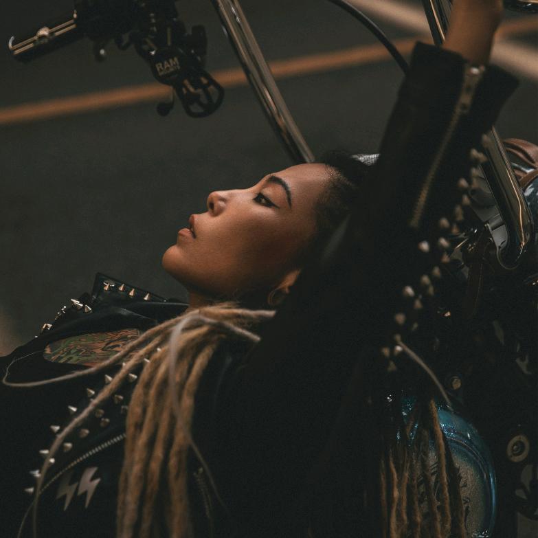 骑机车的大木木 9319