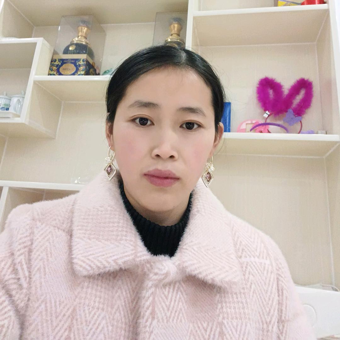 小霞(不定时直播)
