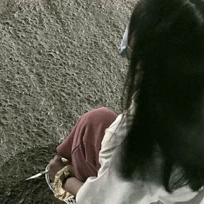 安静💋