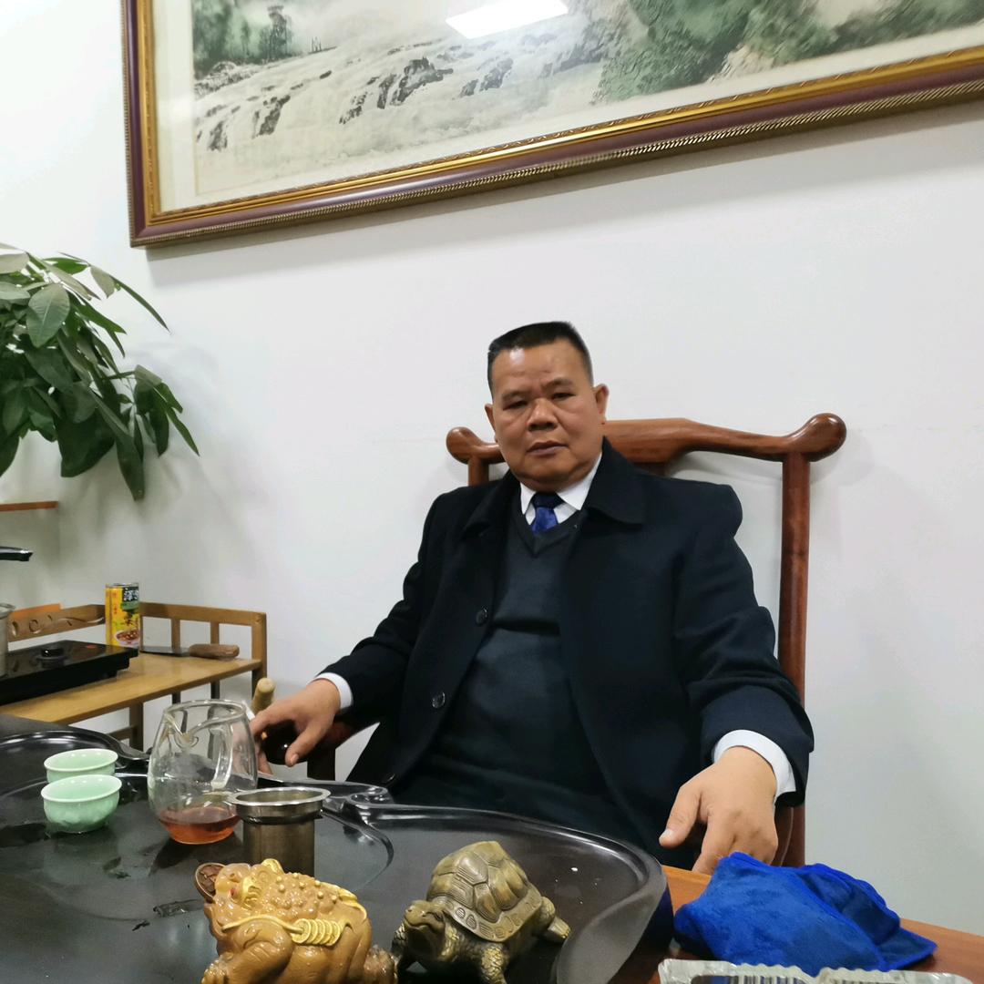 勇哥，