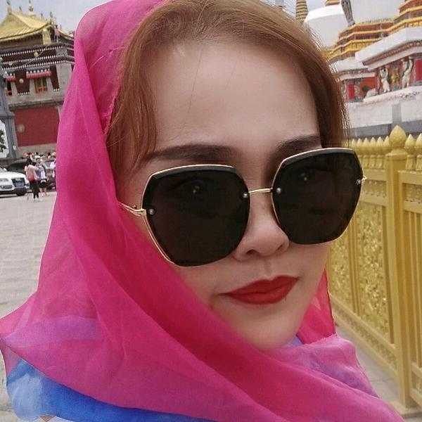 眼角的笑意