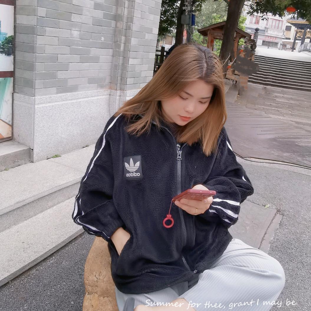 娜娜✨（探.美食）