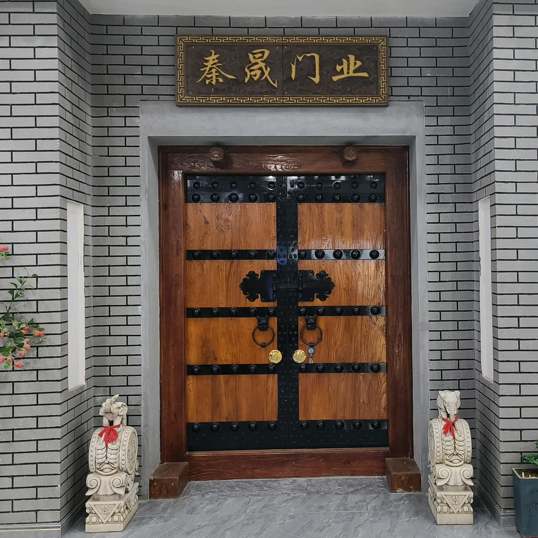 陕西泰居秦晟门业有限公司