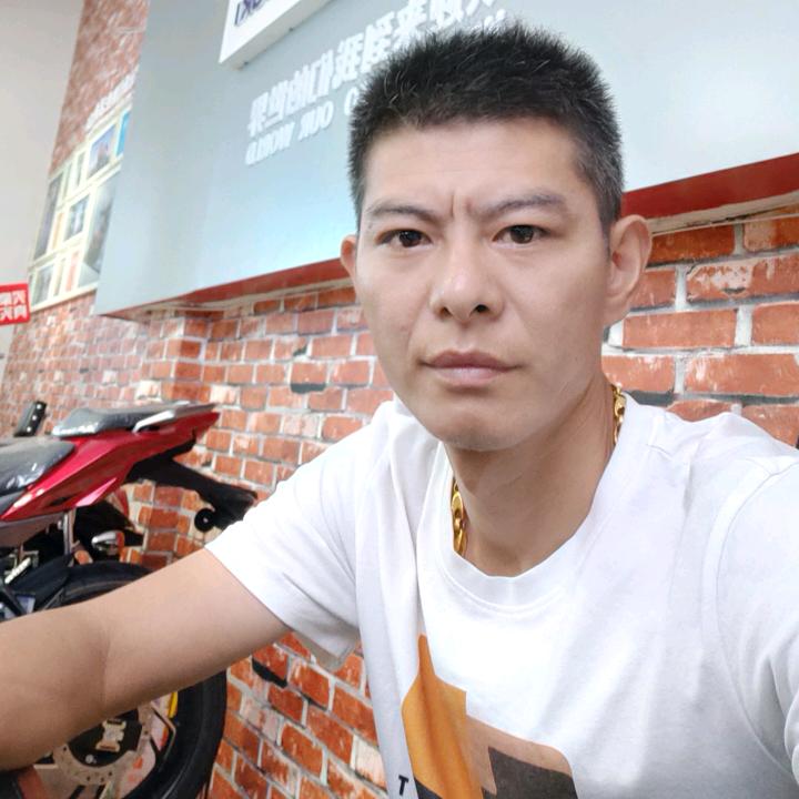 南城源通精品名车汇