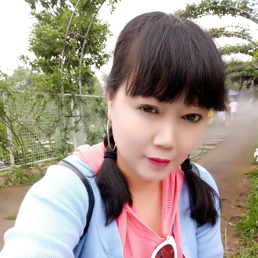 黄阿姨