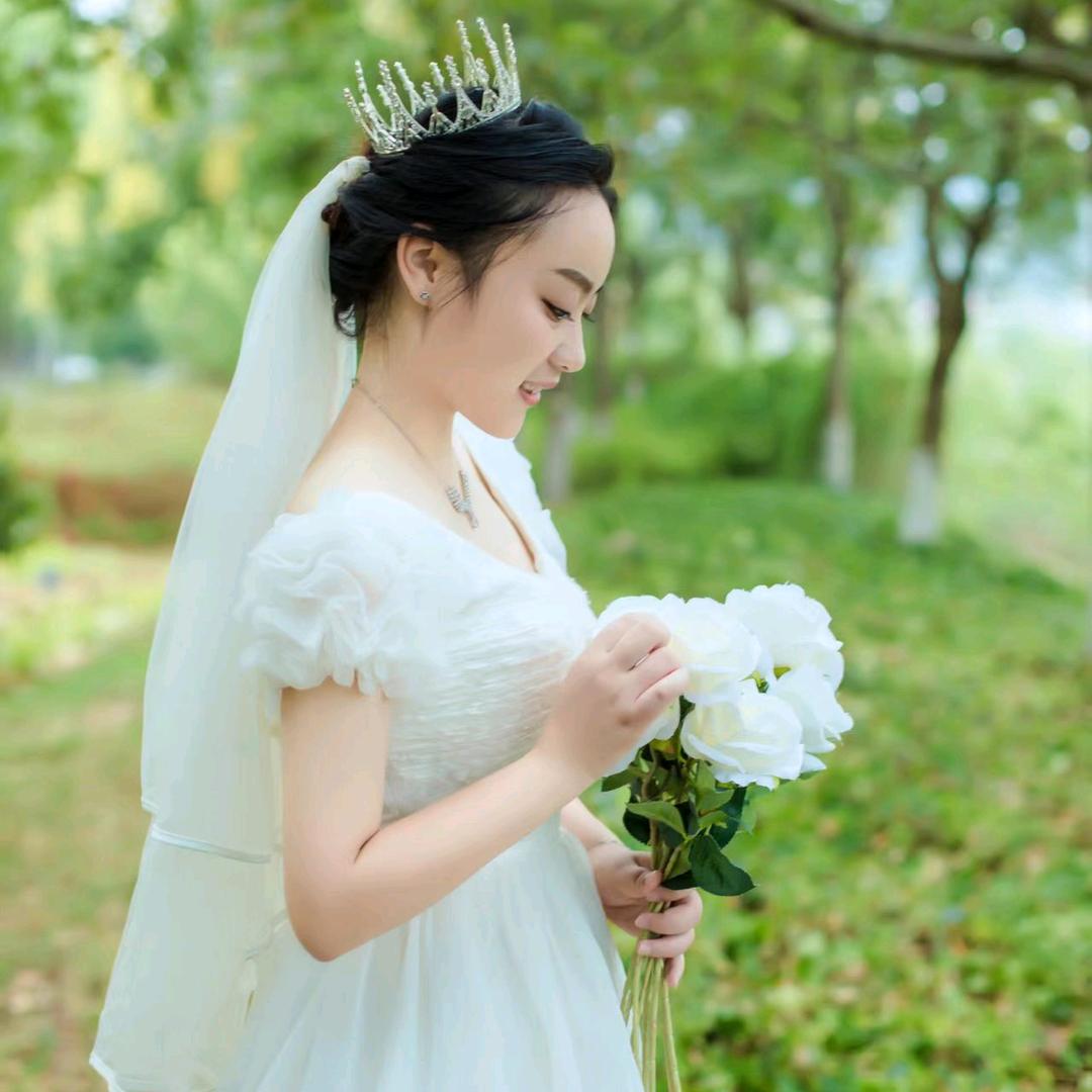 是静蕾吖