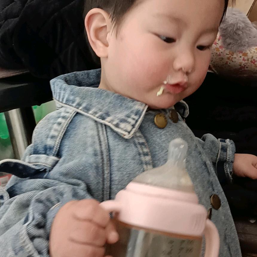 岩金水จุ๊บ