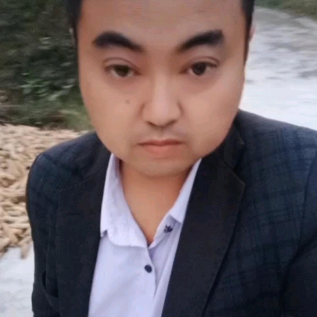 乡镇摆地摊