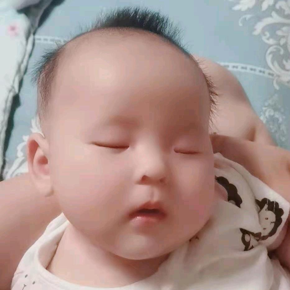 四个千金的奶奶