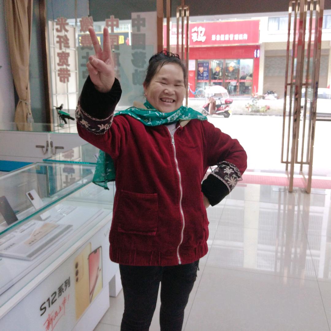胡进