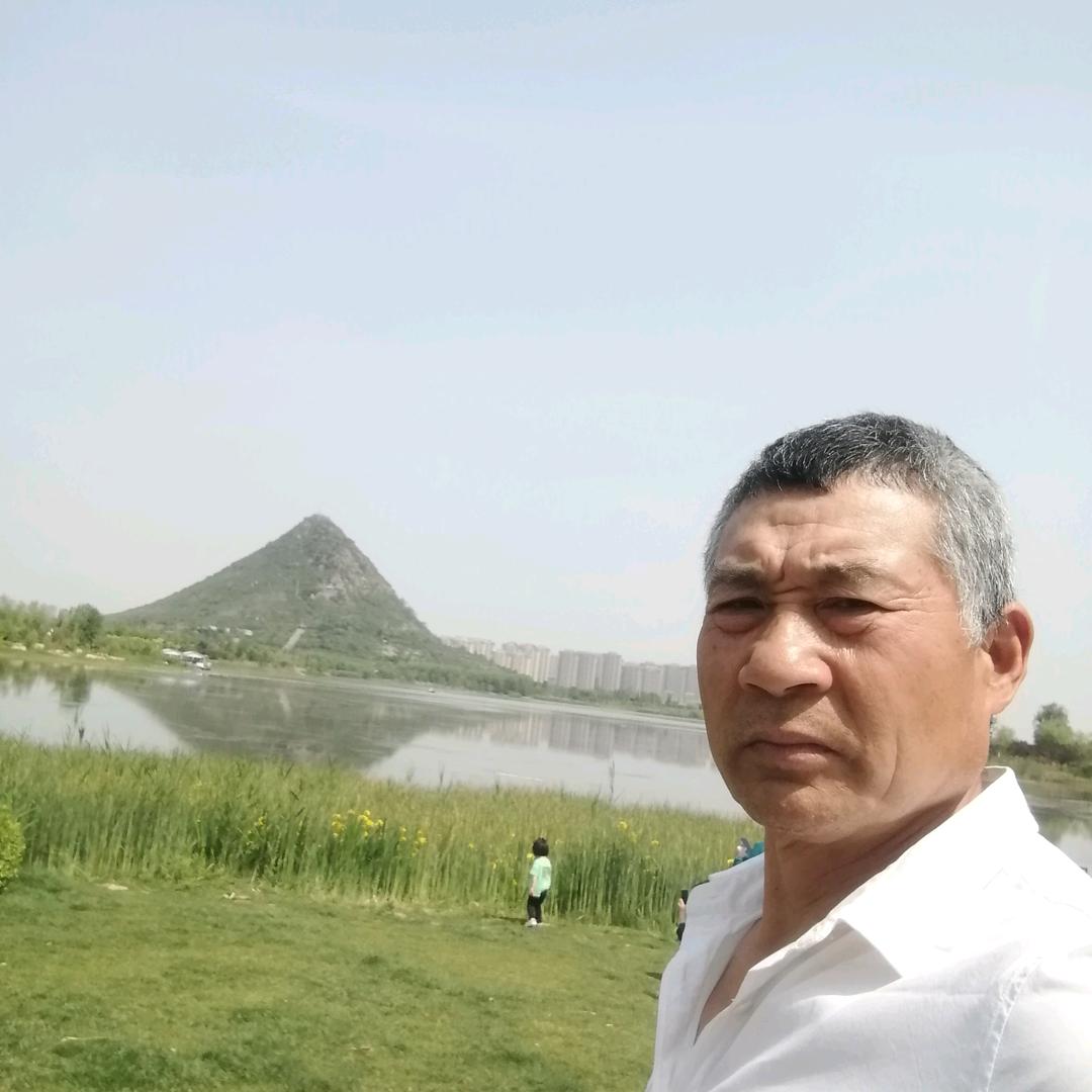 钢铸桥梁