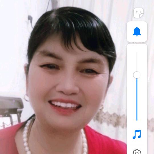 70岁的开心奶奶