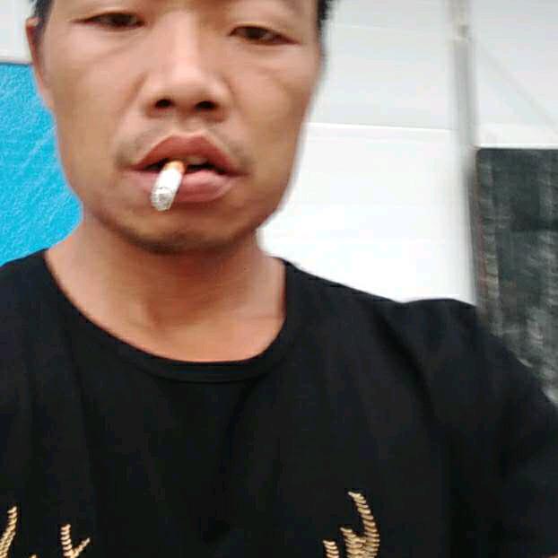 梦中开心，头像