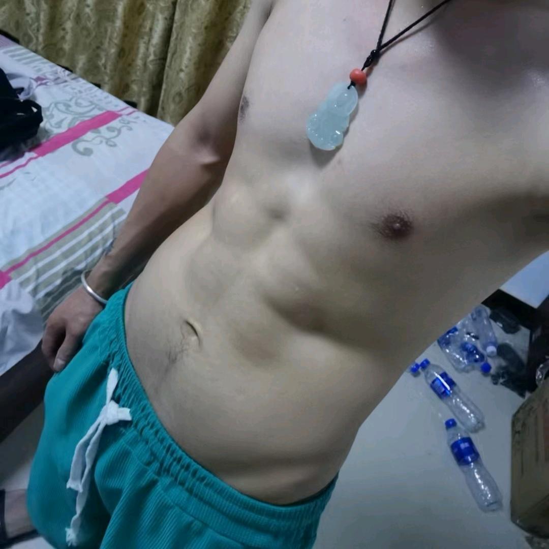小王