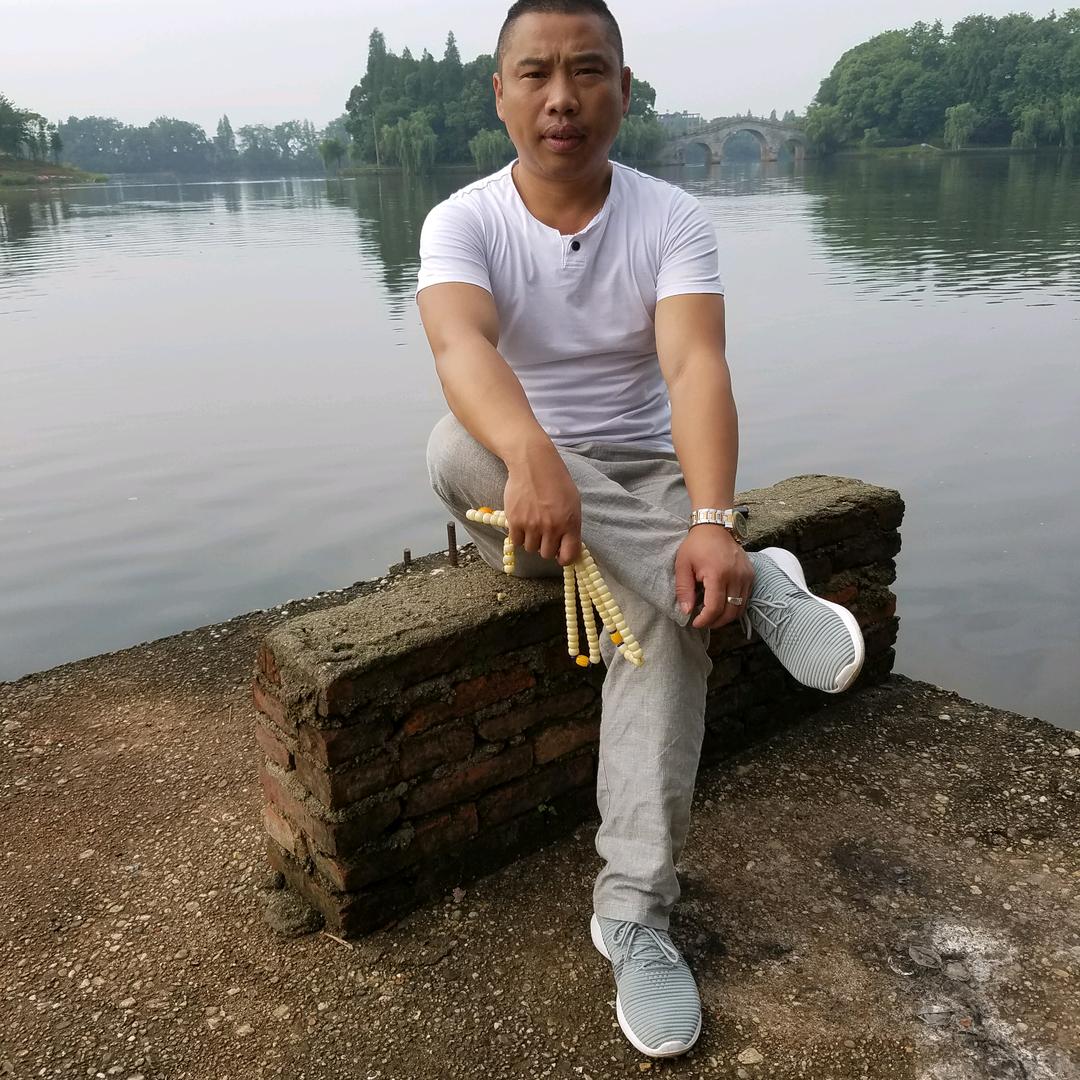 黑达里