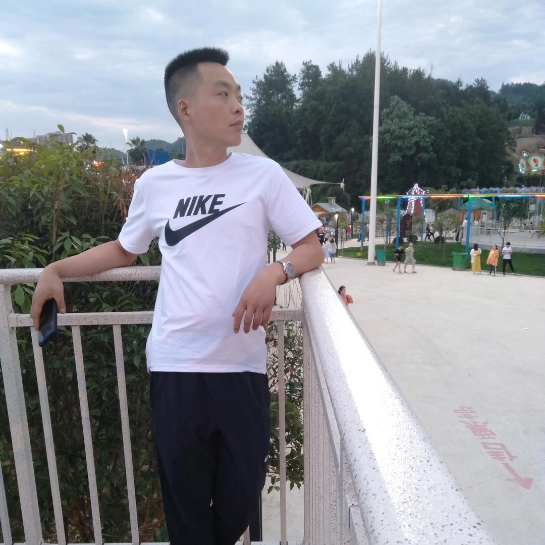 阿军！