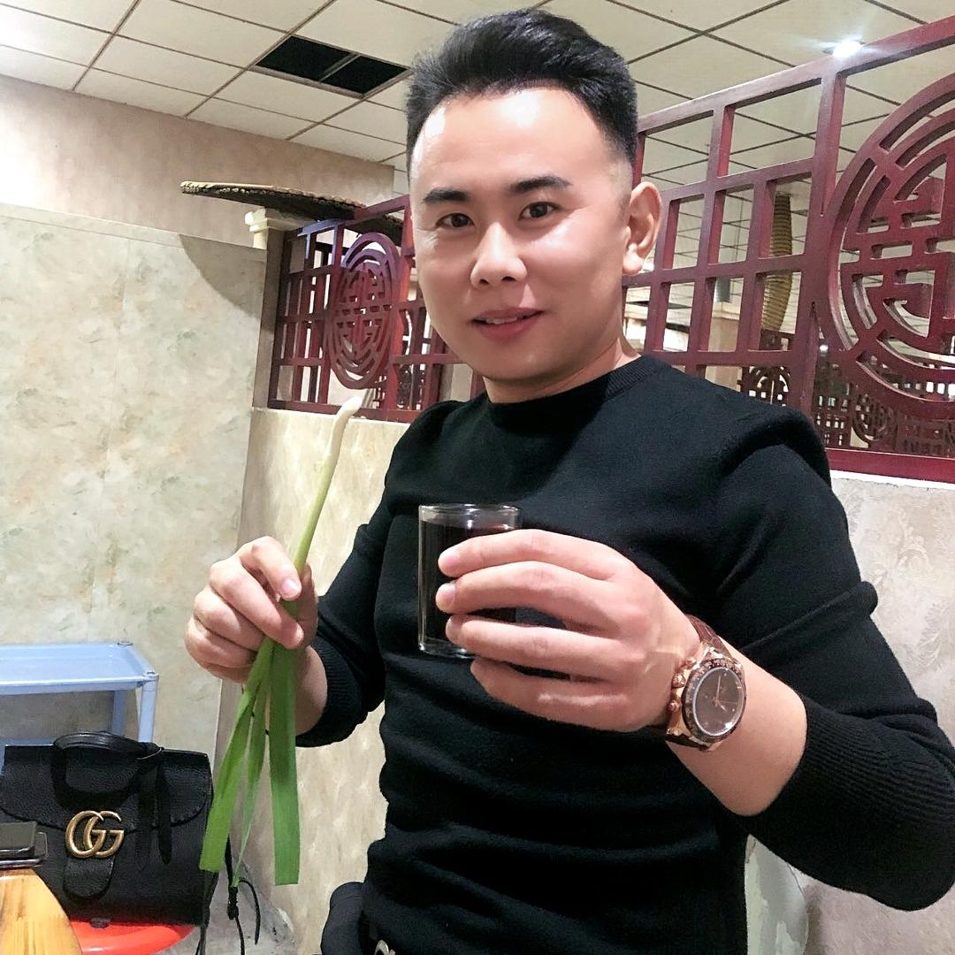 刘润嘉