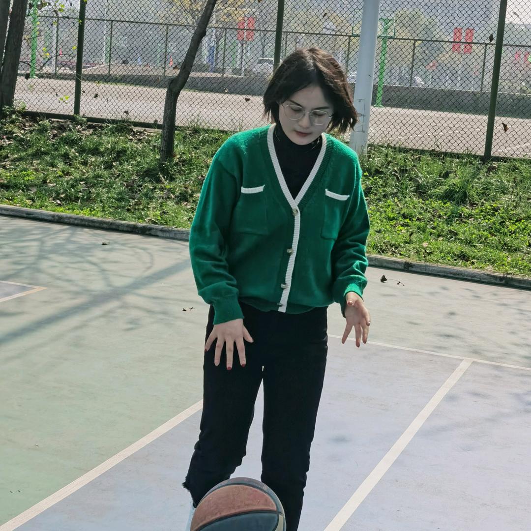 无辣不欢(带娃中）