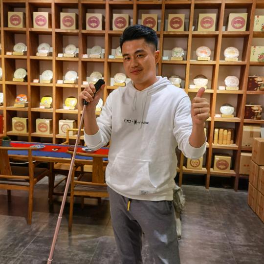 茶爸三哥