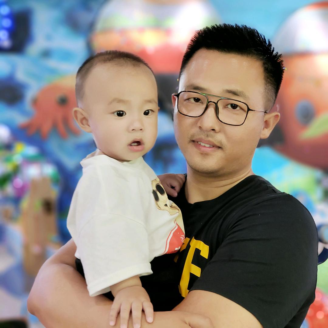 奕成小子