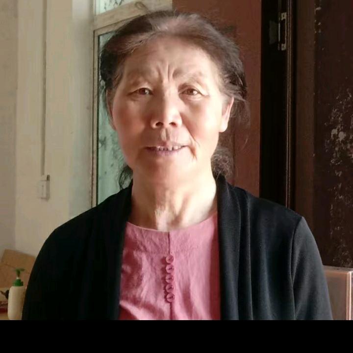 香香LB上午10:3o开播