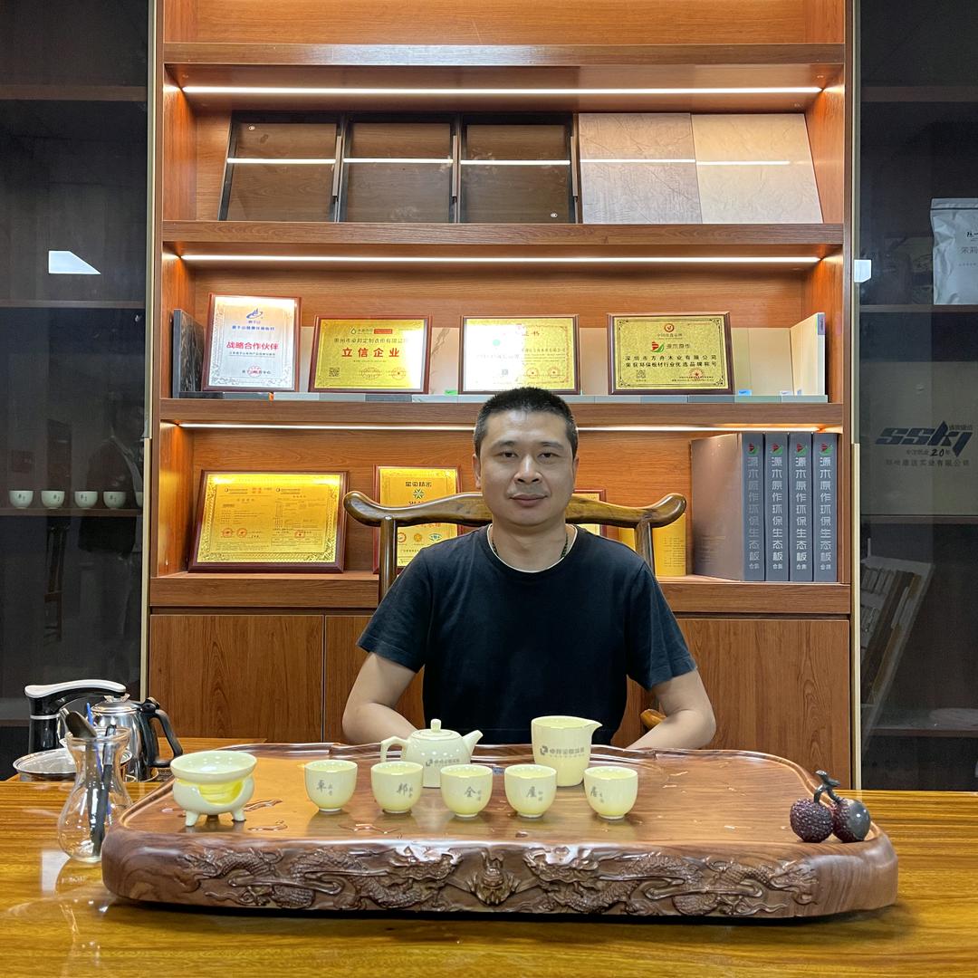 惠州市卓邦定制衣柜有限公司