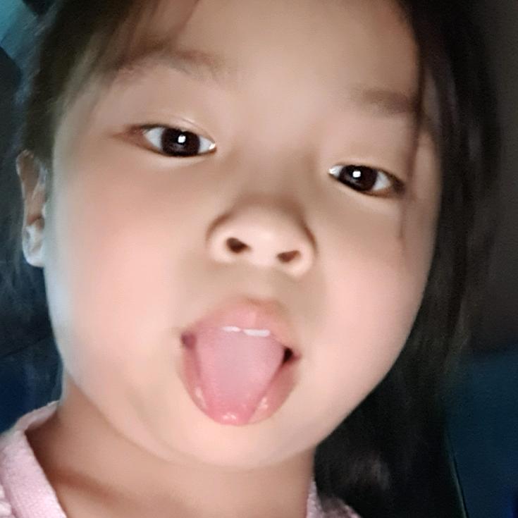 李李