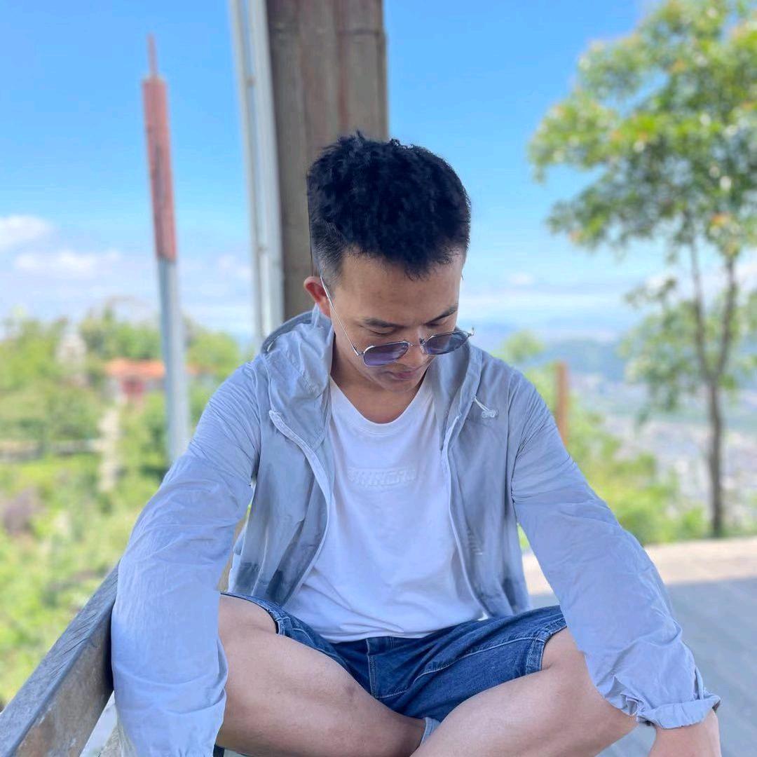 星期天的李团掌