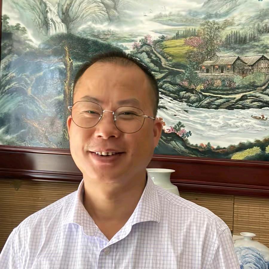 李猛林原创陶瓷艺术中心